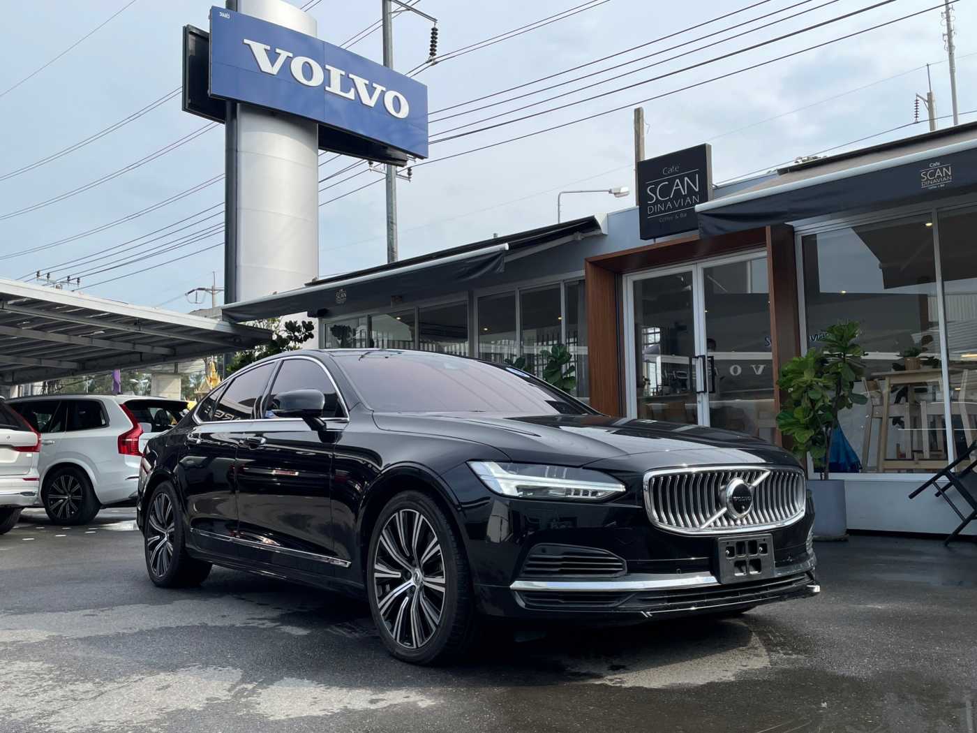 Volvo  Recharge Inscription, T8 AWD plug-in hybrid