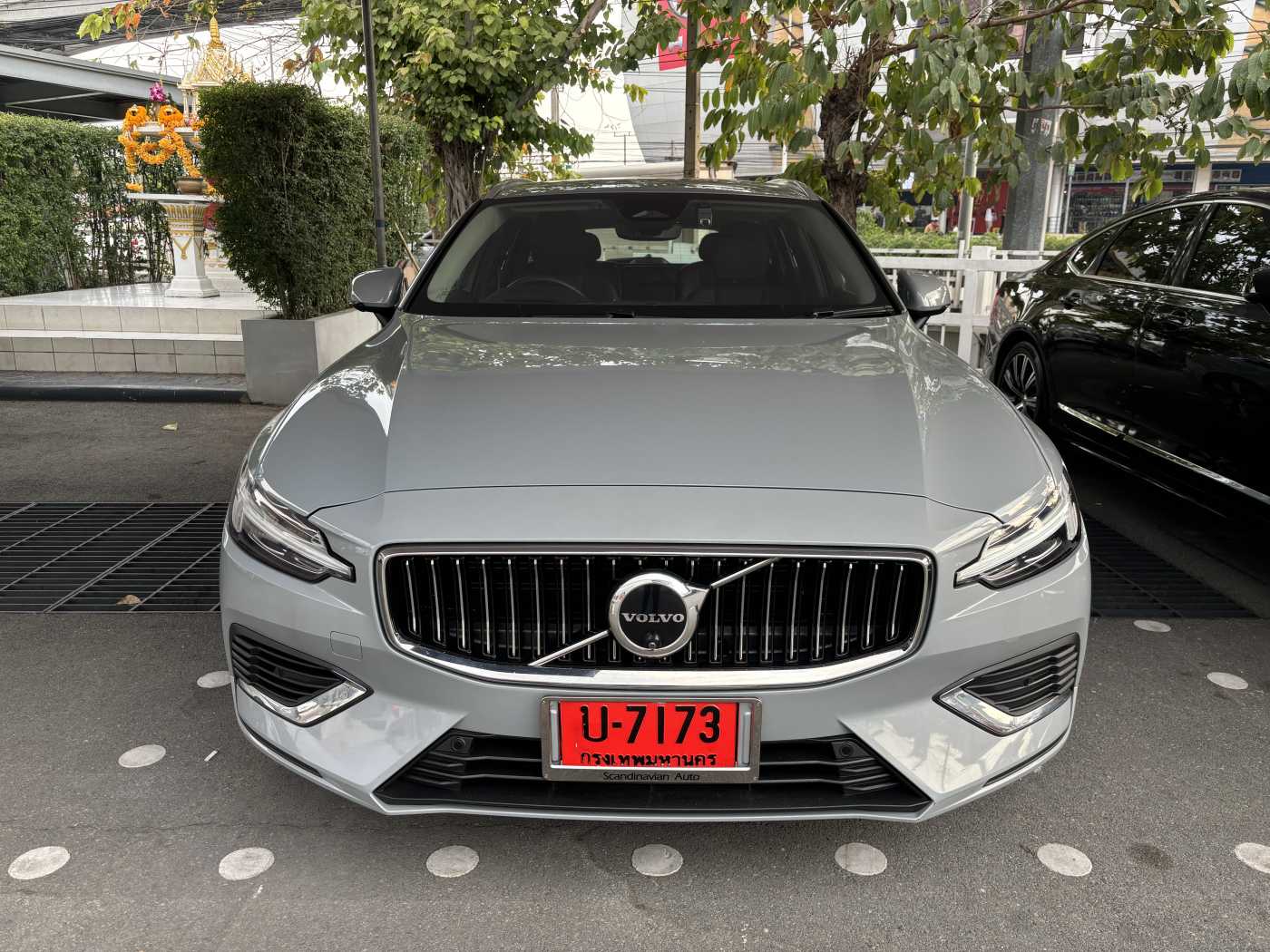 Volvo  V60 RECHARGE – ULTIMATE BRIGHT