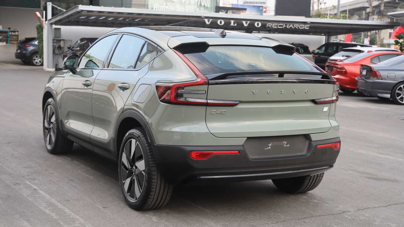 Volvo Recharge Pure Electric - single motor