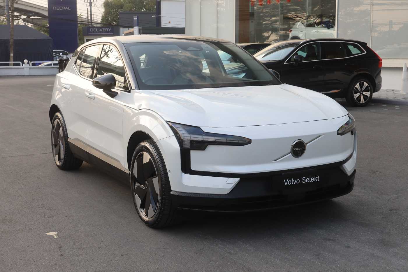 Volvo Ultra - Twin Motor Performance