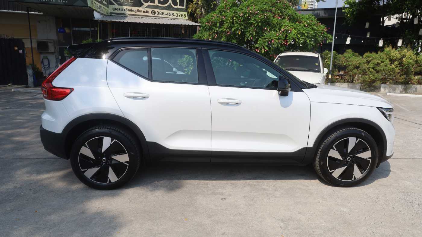 Volvo  Ultra - Single Motor