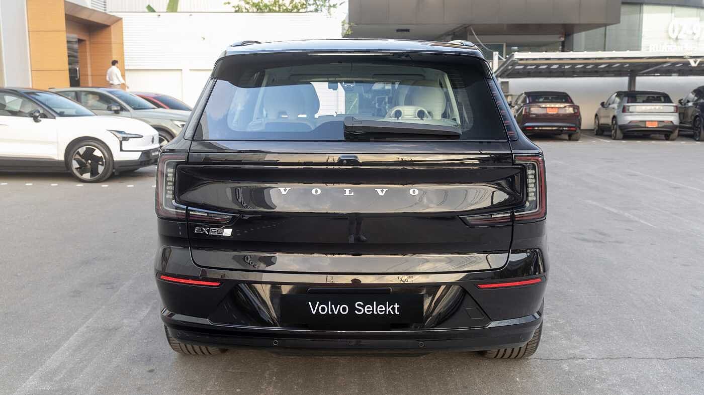 Volvo Ultra - Twin Performance 6 seats