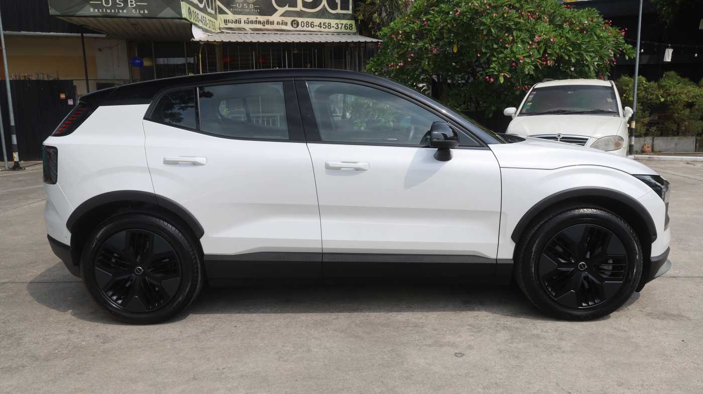 Volvo Ultra - Twin Motor Performance Cross Country