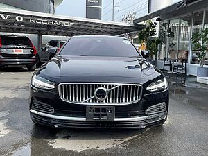 Volvo  Recharge Inscription, T8 AWD plug-in hybrid