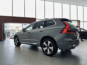 Volvo  XC60 – Ultra T8 Plug-in Hybrid Bright