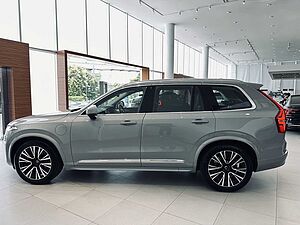 Volvo  XC90 Ultra T8 Plug-in Hybrid Bright