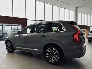 Volvo  XC90 Ultra T8 Plug-in Hybrid Bright