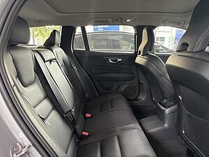 Volvo  V60 RECHARGE – ULTIMATE BRIGHT