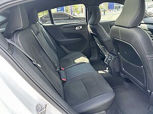 Volvo  C40 Recharge Pure Electric Single