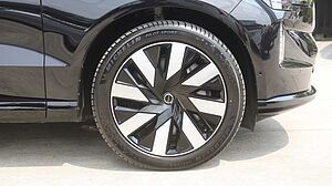 Volvo Ultra - Twin Performance 6 seats