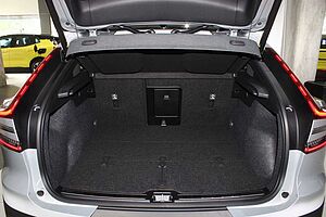 Volvo  Recharge Ultimate, Twin Motor, ไฟฟ้า