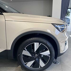 Volvo  Ultra, Twin Motor, ไฟฟ้า
