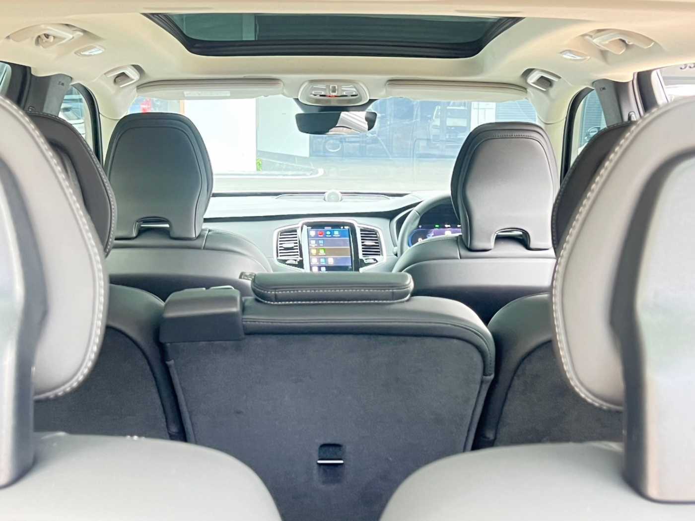 Volvo  Recharge Ultimate, T8 AWD ปลั๊กอินไฮบริด, ไฟฟ้า/เบนซิน, Bright, 7 ที่นั่ง