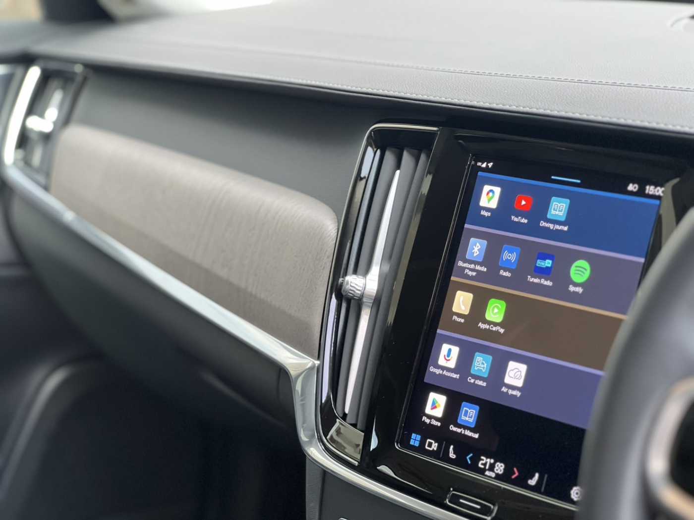 Volvo  Recharge Ultimate, T8 AWD ปลั๊กอินไฮบริด, ไฟฟ้า/เบนซิน, Bright
