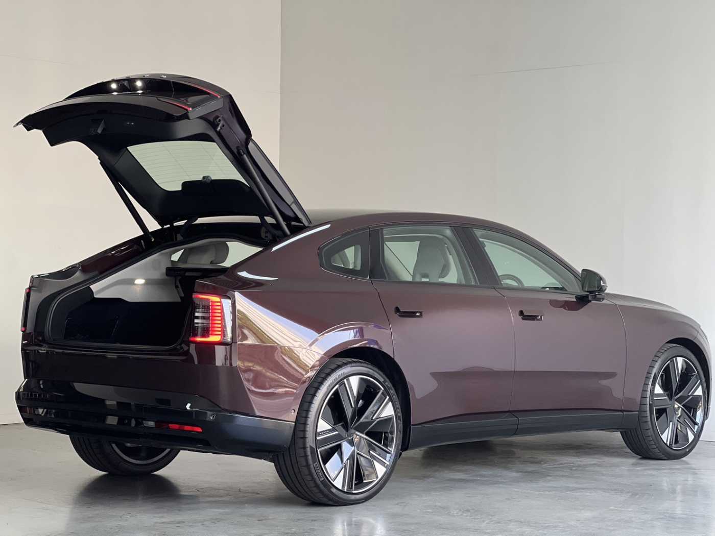 Volvo  Single Motor Extended Range