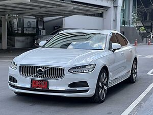 Volvo  Recharge Ultimate, T8 AWD ปลั๊กอินไฮบริด, ไฟฟ้า/เบนซิน, Bright