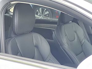 Volvo  Recharge Ultimate, T8 AWD ปลั๊กอินไฮบริด, ไฟฟ้า/เบนซิน, Bright