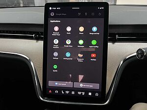 Volvo Ultra - Twin Performance 6 seats