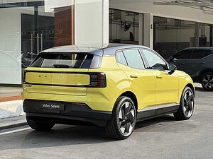 Volvo  Ultra - Twin Motor Performance