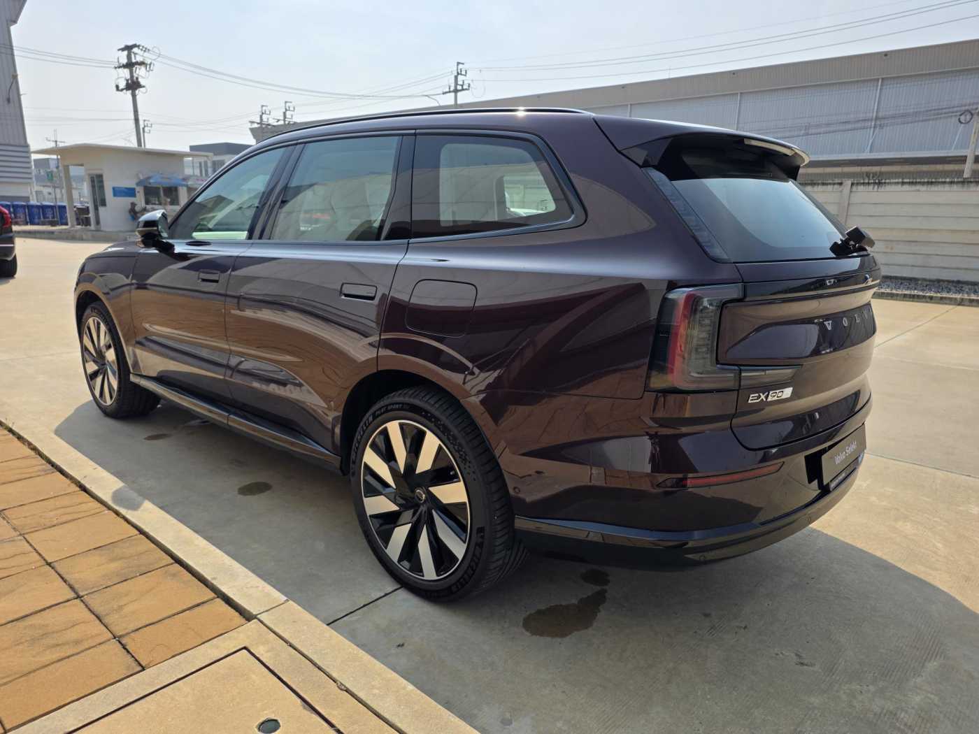 Volvo  Ultra - Twin Performance 6 seats (MY25)