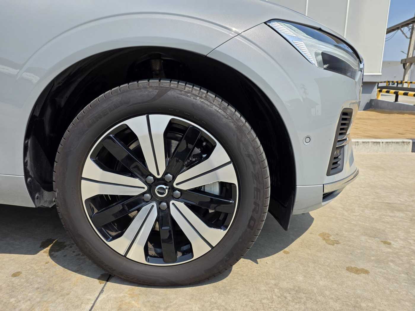 Volvo  Ultra - T8 Plug-in Hybrid Bright (MY25)