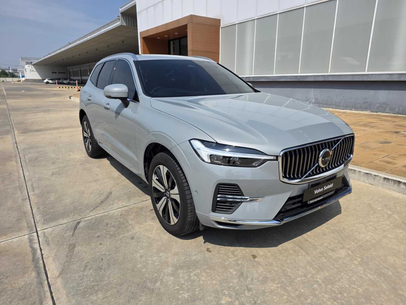 Volvo  Ultra - T8 Plug-in Hybrid Bright (MY25)