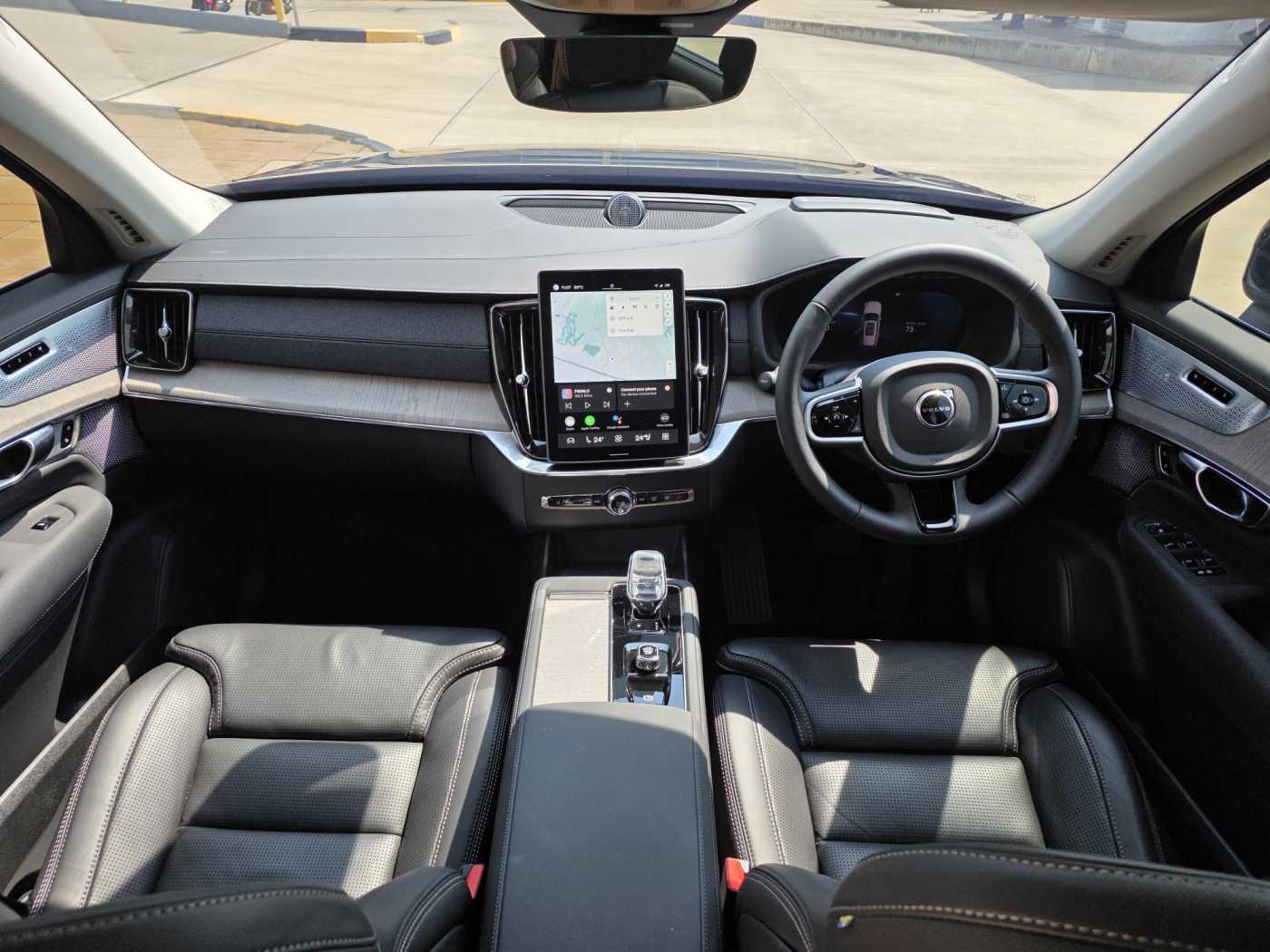 Volvo Ultra - T8 Plug-in Hybrid Bright (MY25)