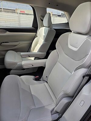 Volvo  Ultra - Twin Performance 6 seats (MY25)